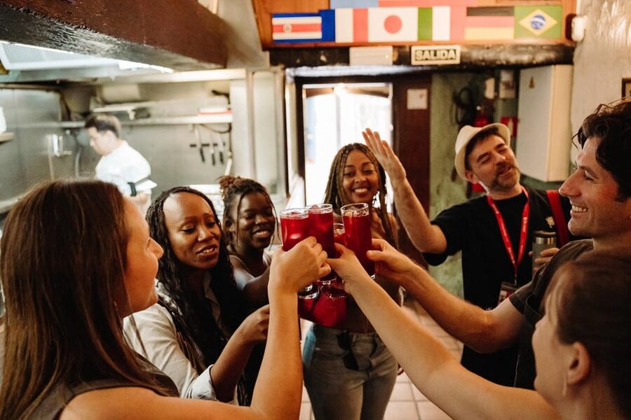 Madrid: Tapas, Taverns & History Tour - Key points to know before booking