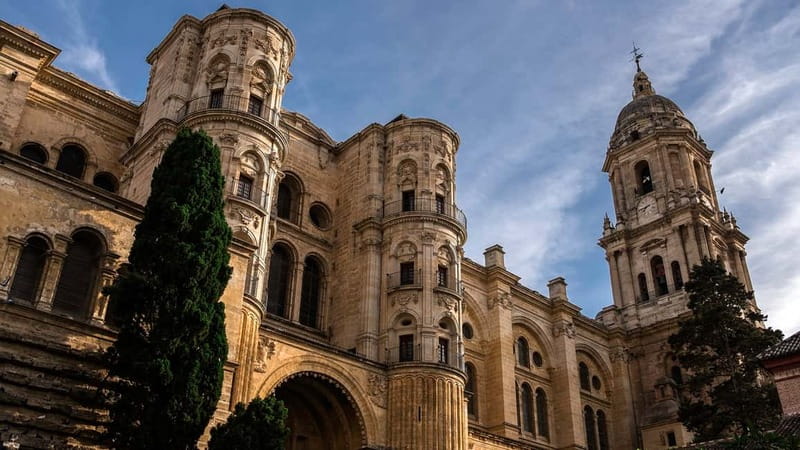Málaga: 2-Hour Historical Center & Cathedral Tour - Key points to know before booking
