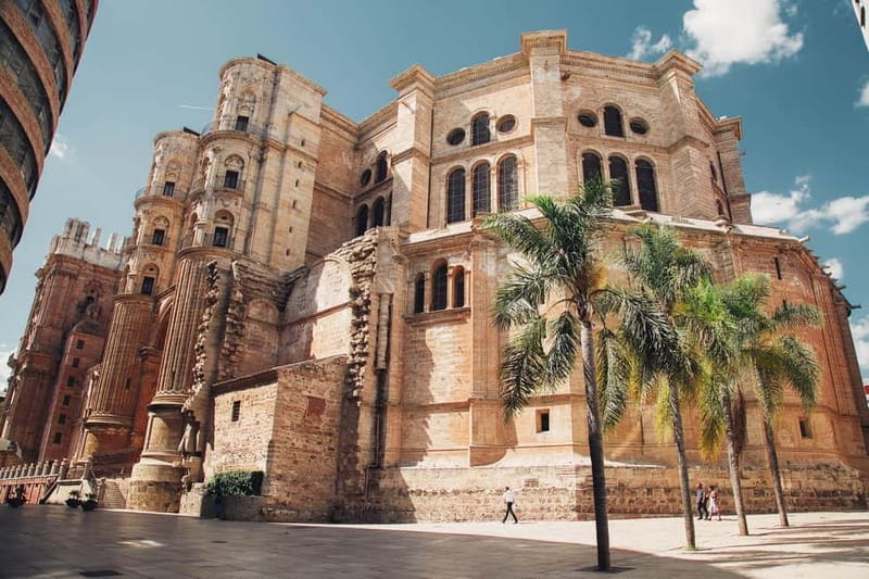 Málaga: 2-Hour Historical Center & Cathedral Tour - A short walk through Málaga’s historic center