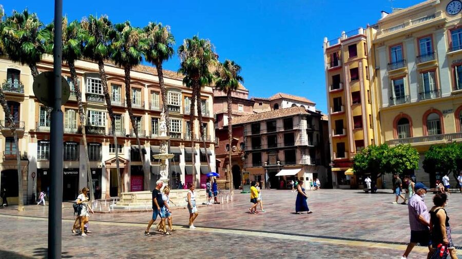 Málaga: 2h Walking Historical Tour–Art, Culture and Legends - Is $26 a fair price?