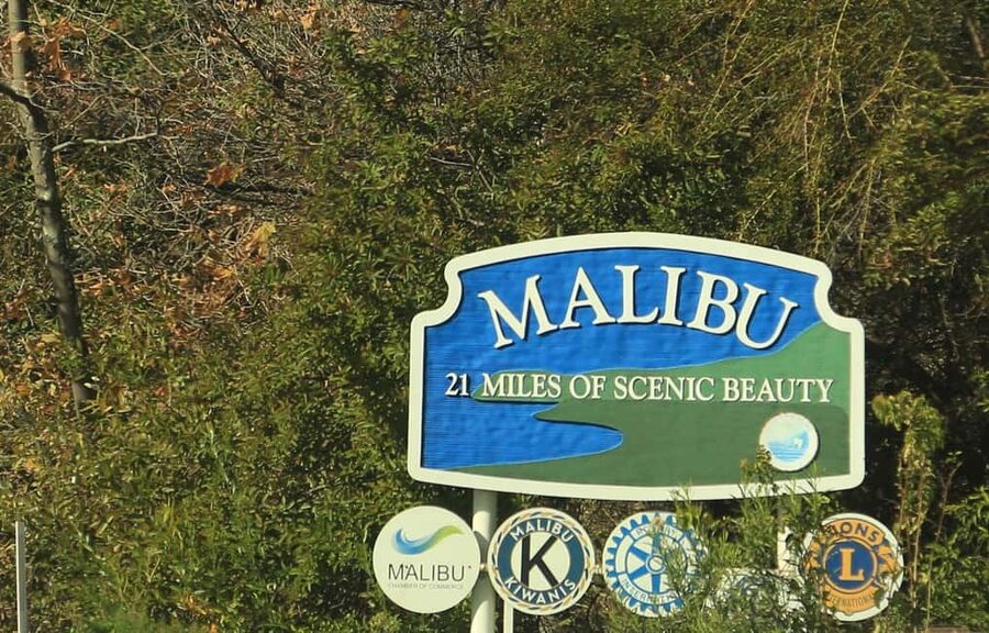 Malibu: Celebrity Homes, Beaches & History Tour - Starting in Santa Monica and heading up Route 1