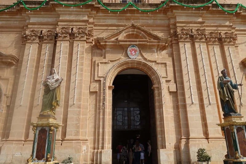 Malta: Pre-Historic Temples (Pickup, Tickets & Drop-off Inc) - The Maltese snack is a small but useful extra