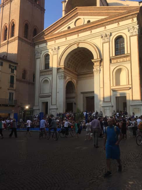 MANTOVAGANDO: Exploring Mantua's Historic Center - A possible look at Bibiena Scientific Theater