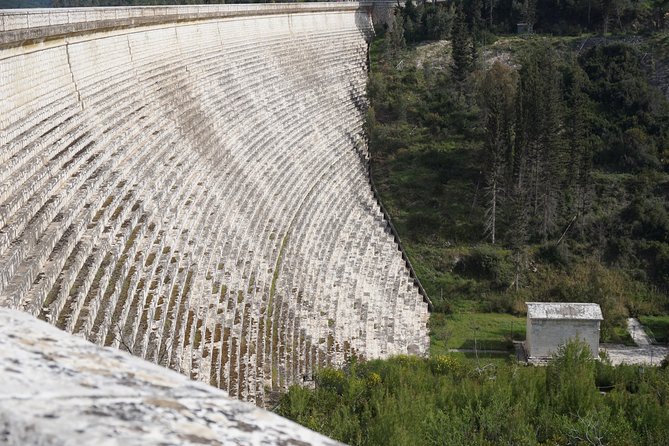 Marathon & Thermopylae Battlefields Private Day Tour from Athens - Two famous battles, one demanding day