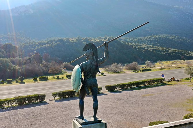 Marathon & Thermopylae Battlefields Private Day Tour from Athens - The long road to Thermopylae
