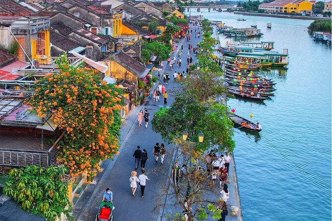 Marble Mountains - Hoi An Ancient Town Sunset Daily Ingroup Tour - Dinner: convenient, local, and the least consistent part