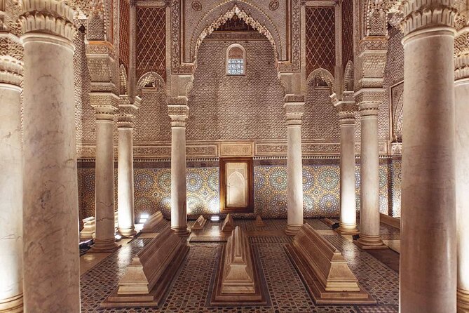 Marrakech: Historical Private Tours - Half-Day - Bahia Palace and the price of seeing it properly