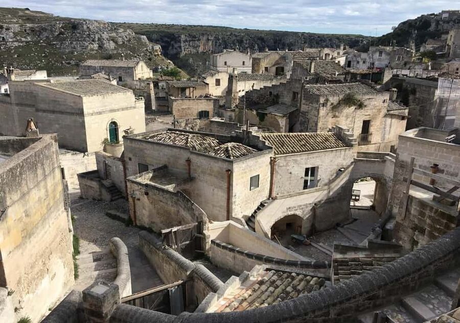 Matera's Sassi Walking Tour - History and Culture - Why a guide helps you read Matera