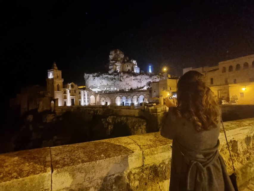 Matera: Sassi di Matera Historical Self-Guided Audio Tour - Entering the Sassi’s two stone valleys
