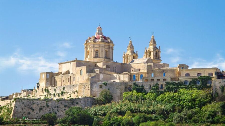 Mdina: Private Historical City Walking Tour with Rabat Town - The guide can make or break the two hours