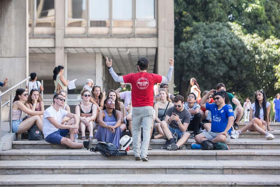 Medellin Historic Walking Tour - Why this walk is useful at the start of a Medellín visit