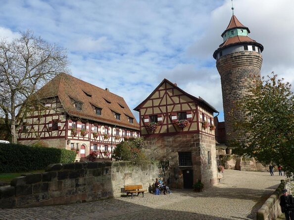 Medieval Tour in Nuremberg in Spanish - Key points to know before booking