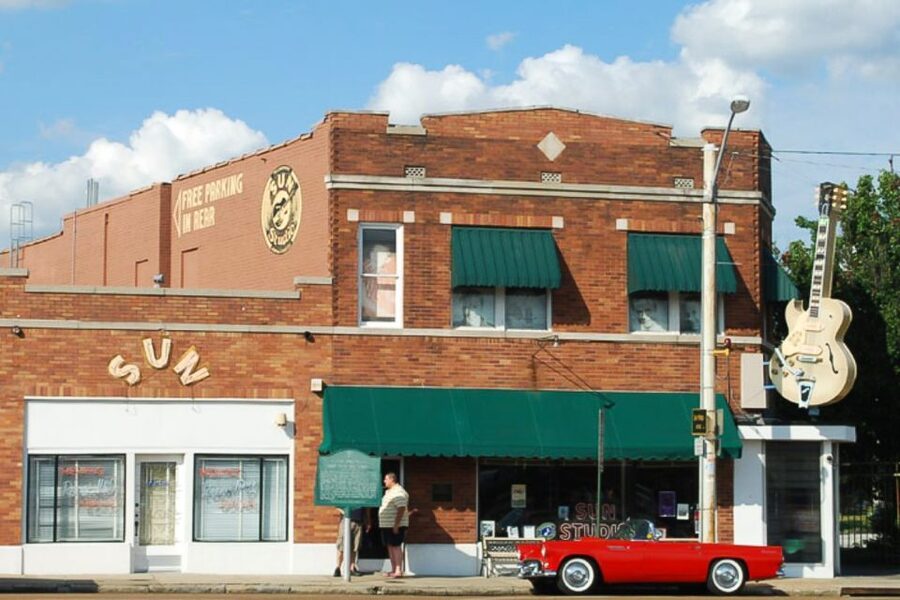 Memphis: Big Mojo Sun Studio + Music History 3-Hour Bus Tour - Downtown Memphis through songs and stories