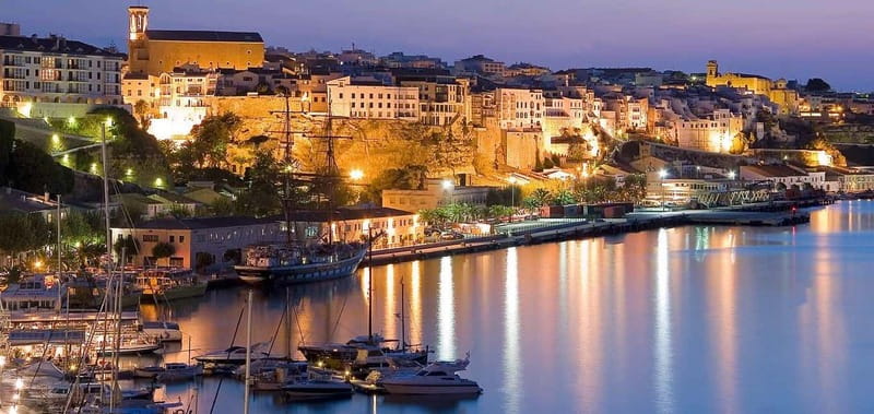 Menorca: Mahon Guided Walking Tour with History & Tastings - Santa Maria, city hall, and the old squares