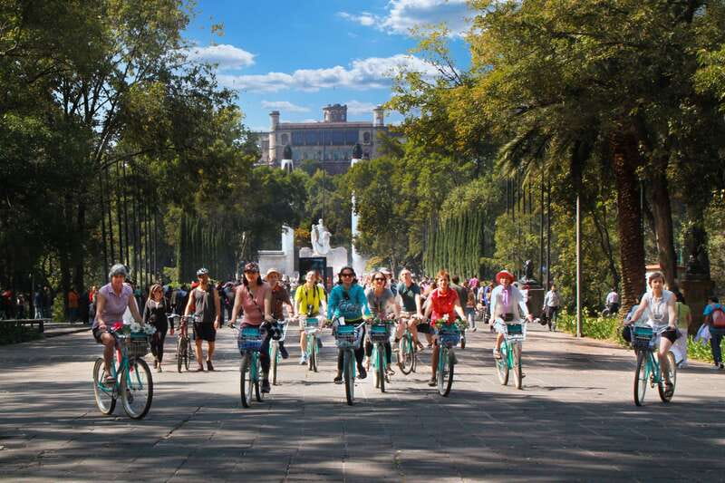 Mexico City: Chapultepec & Reforma Historic Bike Experience - Why Reforma is the right place to start