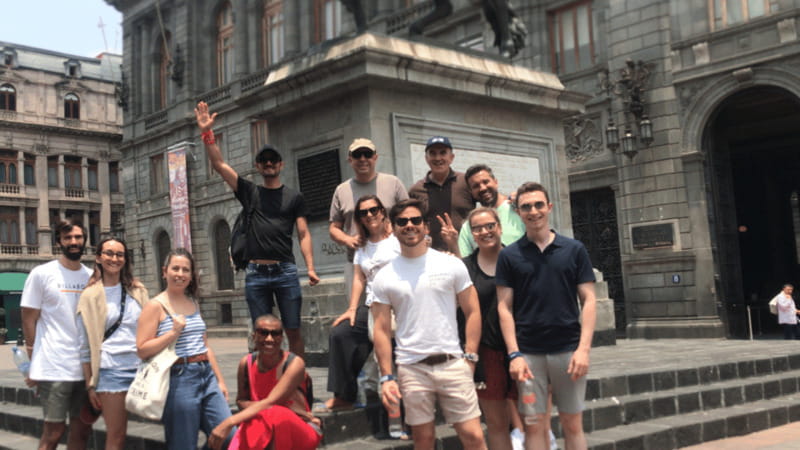 Mexico City: Guided walking tour through the most historic parts of the city. - What the guides add to the walk