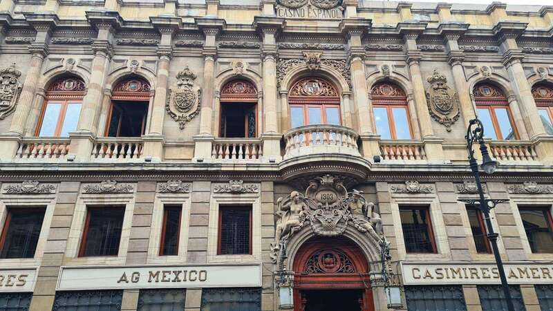 Mexico City: Historical walking tour of Tenochtitlan - Palacio de Bellas Artes: finishing with modern Mexico