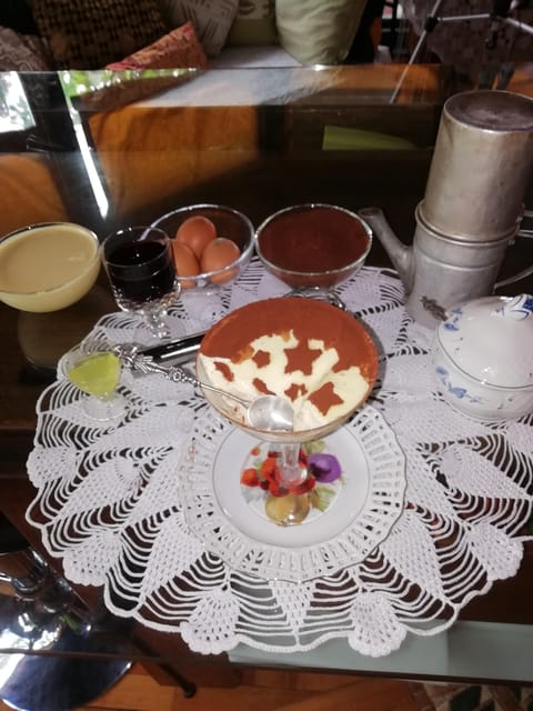 Milan: Fresh Pasta and Tiramisù Class in A Historical Home - Wine, limoncello, and the shared table