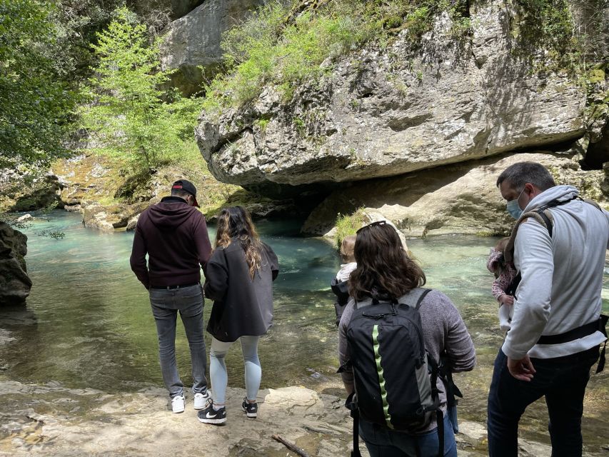 Montpellier: Visit Cirque of Navacelle and its medieval mill - The one-hour trail to the Foux de la Vis mill