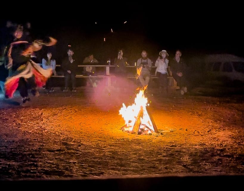 Monument Valley: Cultural Tour with Dinner and Entertainment - Music, dance, and stories around the fire