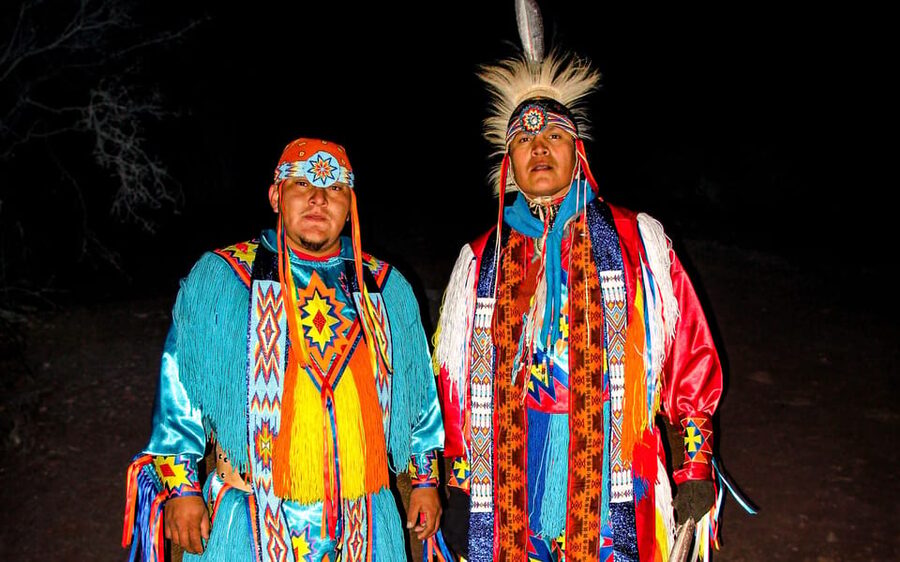 Monument Valley: Cultural Tour with Dinner and Entertainment - Who will enjoy this tour most