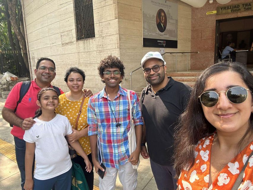 Mumbai: South Mumbai Heritage Walking Guided Tour - Town Hall and the Asiatic Society Library