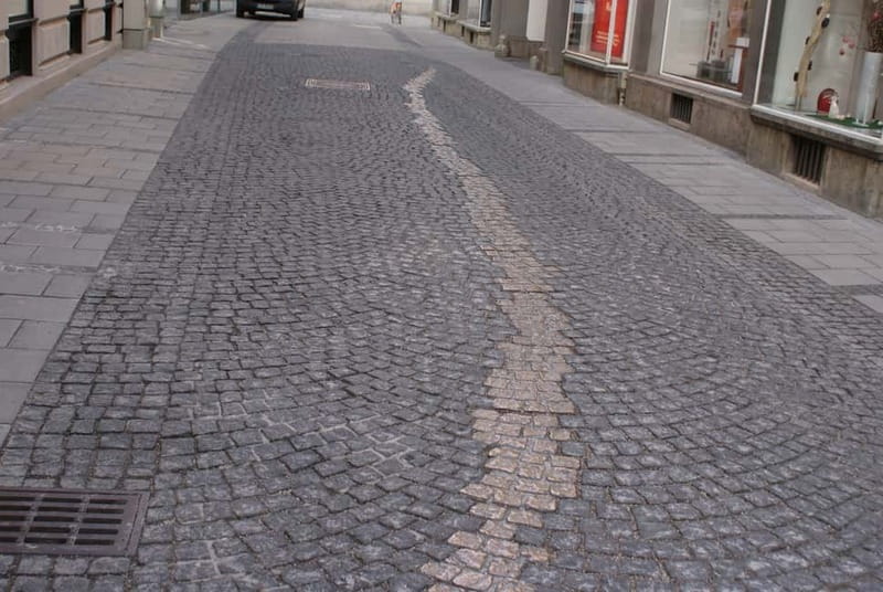 Munich and Nazi History Combination Day Tour Small Group - Why this Munich history tour is useful