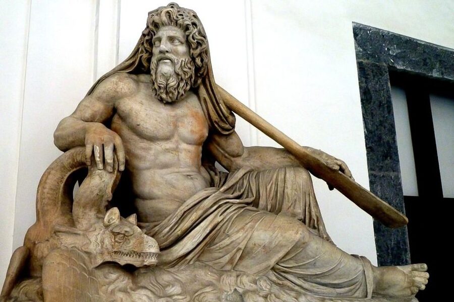 Naples Archaeological Museum 2-Hour Guided Private Tour - What the guides add to the experience