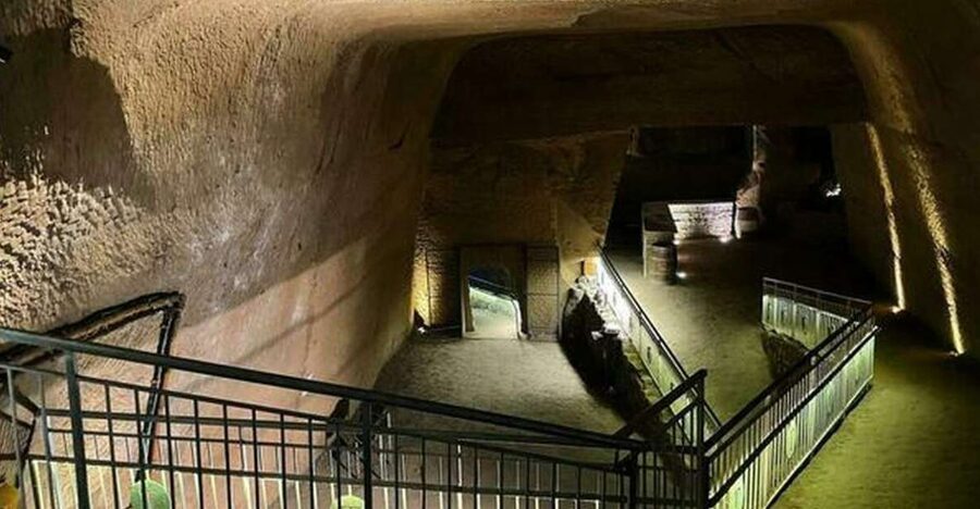Naples: City and Lapis Museum Tour with an Archaeologist - The Church of Purgatory and the mosaic under glass
