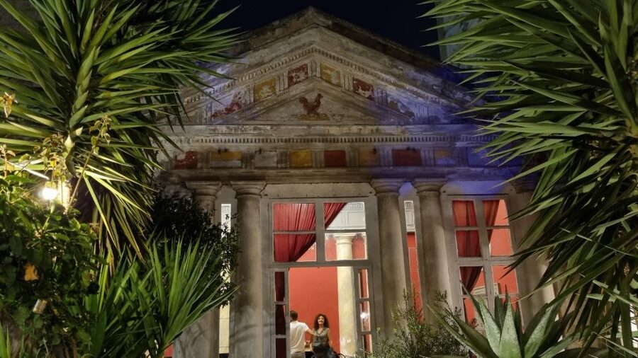 Naples: Historic City Center Guided Walking Tour - What Davide adds to the experience