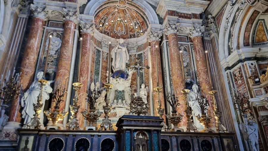 Naples: Monuments and Historic District Self-Guided Tour - Key points to know before you go