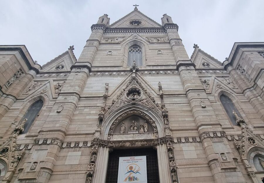 Naples: Monuments and Historic District Self-Guided Tour - The Duomo and the story of Saint Gennaro