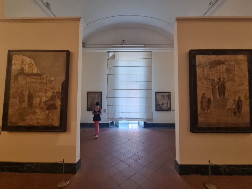 Naples: National Archaeological Museum audio guide - Look closely at Venus Callipigia