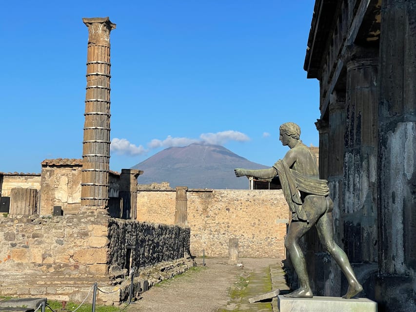 Naples: Pompeii Archaeology Park Tour & Skip-the-Line Entry - The Amphitheater and the scale of the city