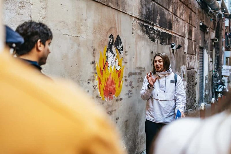 Naples: Street Art & History Tour in the Spanish Quarters - Why the Spanish Quarters work best with a guide