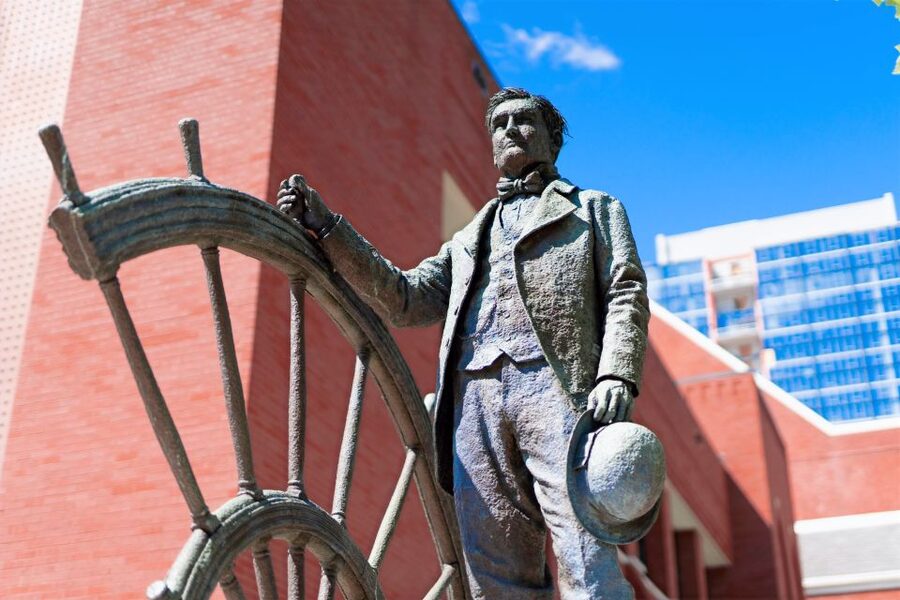 Nashville: Music History Guided Walking Tour - Weather, walking, and accessibility