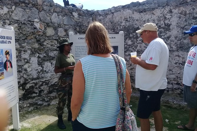 Nassau Food and History Bus Tour - From the cruise port to Nassau’s older streets