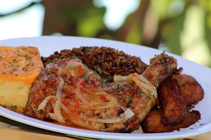 Nassau Food and History Bus Tour - Timing, clothing, and weather