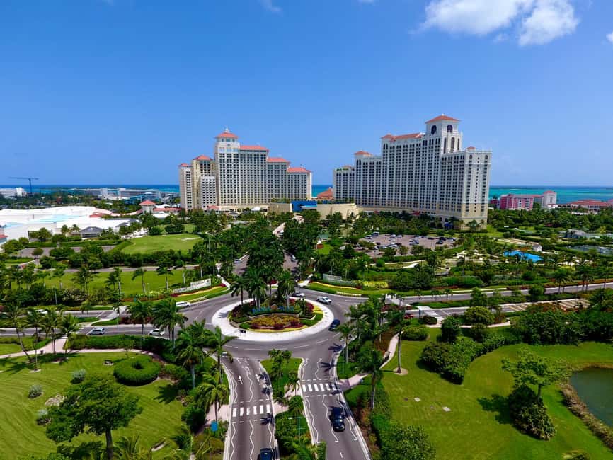 Nassau: Historic City Tour with Drink and Food Tasting - Why this Nassau tour feels different