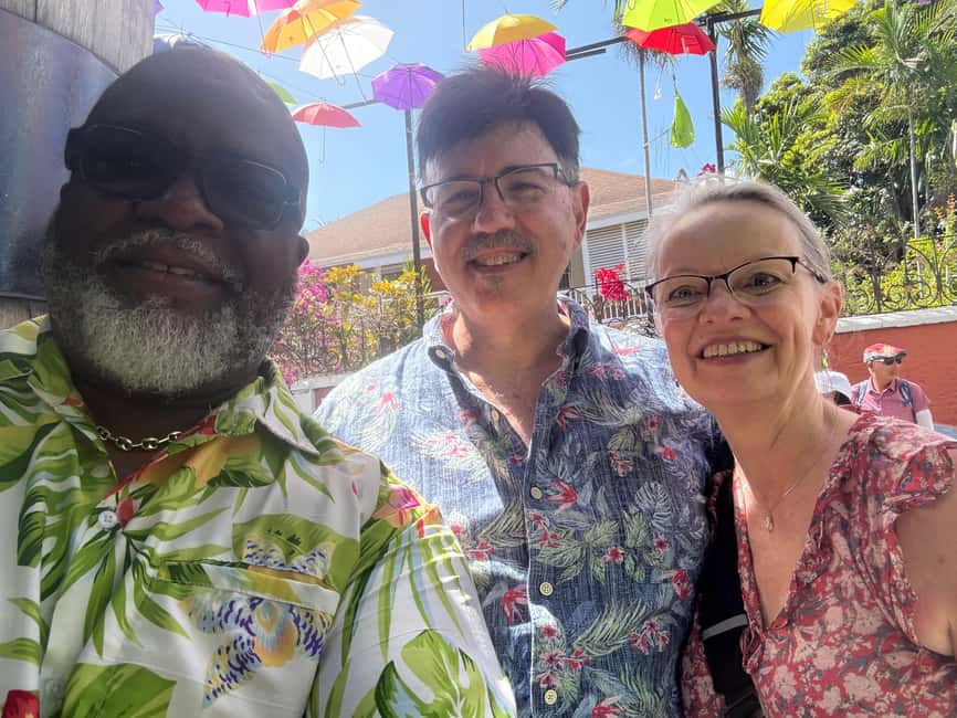 Nassau: Historic City Tour with Drink and Food Tasting - Rum cake, chocolate, and The New Duff