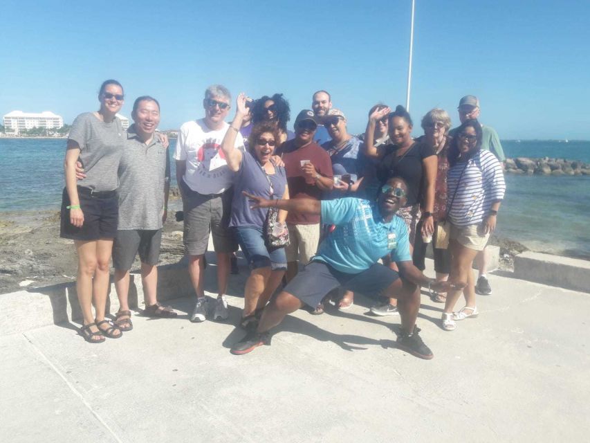 Nassau: Sip, Sample & See, Food & History Bus Tour - Fort Montague and the first taste of island life