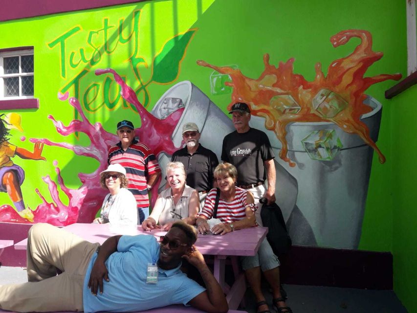 Nassau: Sip, Sample & See, Food & History Bus Tour - Queen’s Staircase and Nassau’s physical history