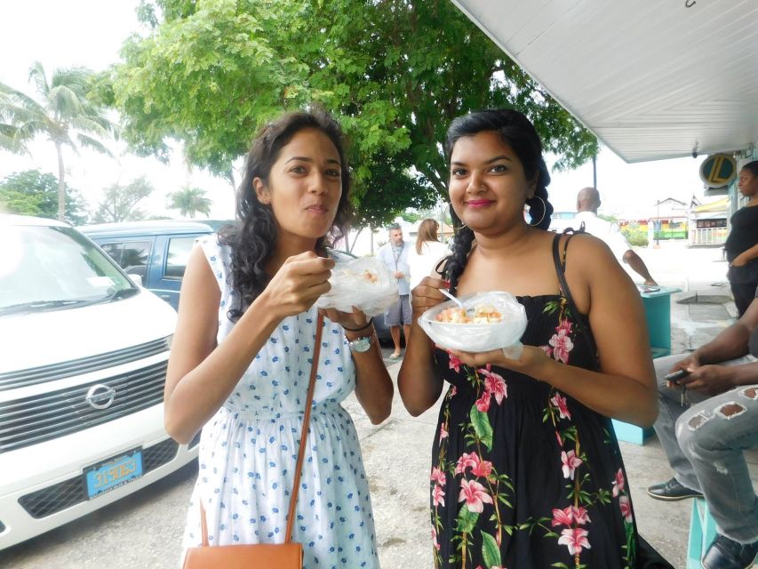 Nassau: Sip, Sample & See, Food & History Bus Tour - Rum cake, rum and the shopping question