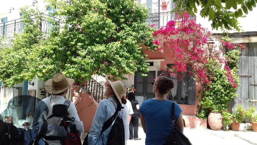 Naxos Island: Full–Day Historical Bus Tour - The guide can make the long drive worthwhile