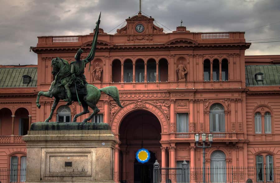Nazis in Buenos Aires: a historical walking tour - Italian Circle and the story of public identity