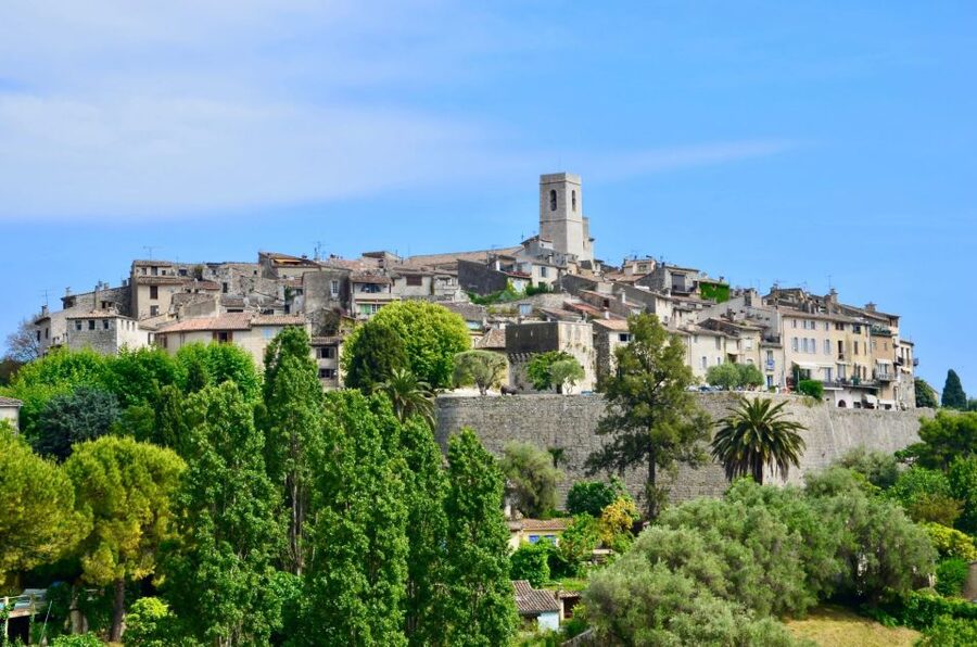 Nice: Medieval Villages Full-Day Guided Trip - Saint-Paul-de-Vence: art behind fortified walls