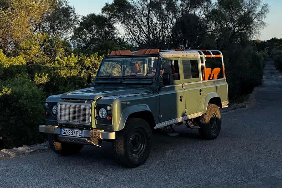 Nice: Sunset & Wine Tasting in a historic Land Rover - Key points before you book