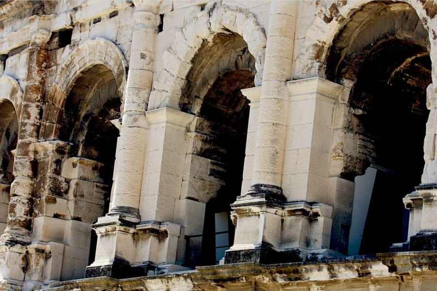 Nîmes - Spend a day like an ancient Roman - The Temple of Diana, where the answers are not simple