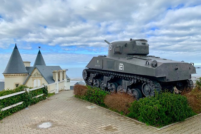 Normandy Battlefields D-Day Private Trip with VIP Services from Paris - Lunch, weather, and what to pack