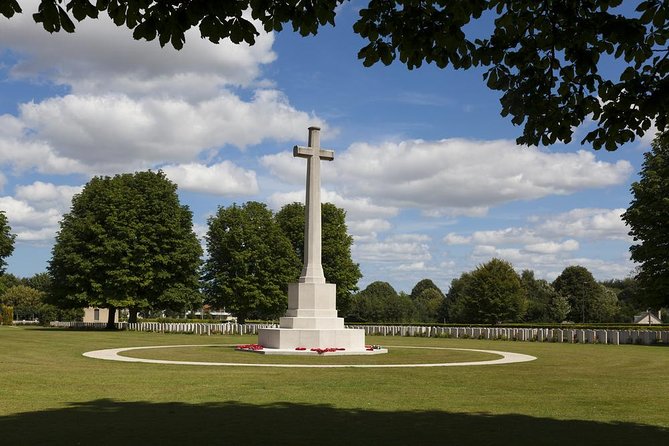 Normandy Battlefields Tour - Sword Beach and the British Airborne Sector (B2) - The small minivan makes a difference